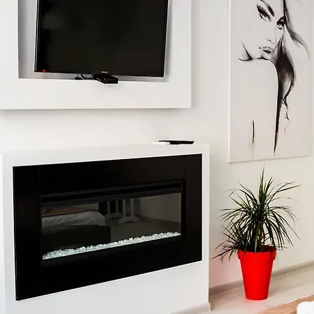 公寓 Avangard Kulisha 15